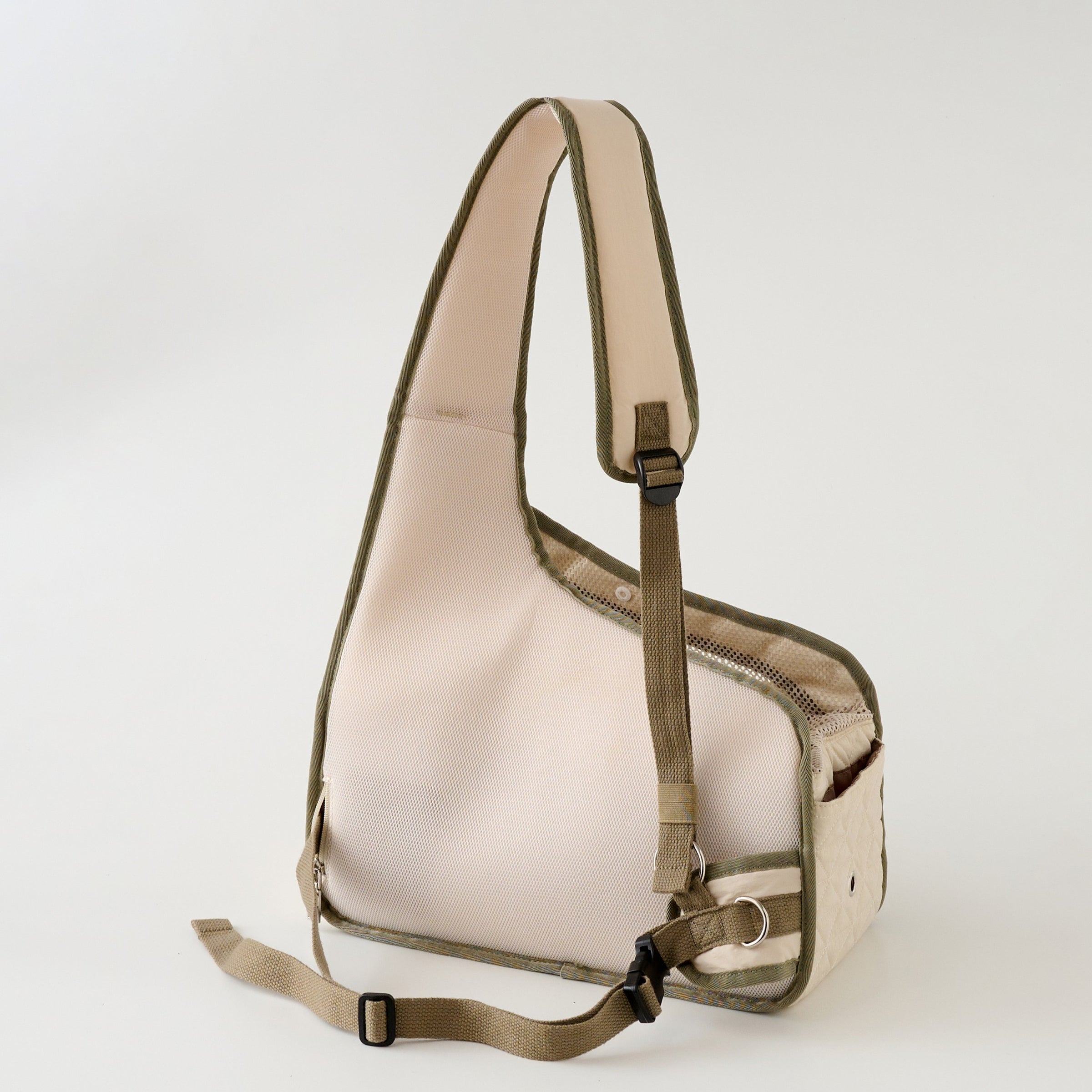 DADADAnovino（ダダダノビノ）フロントスリングバッグ ver.2